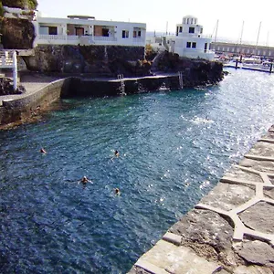https://casa-m-candelaria.tenerifehoteles.net